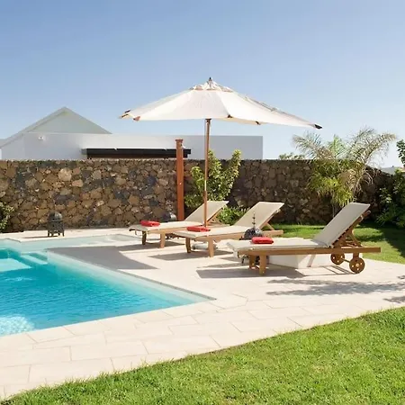 Beautiful Ambar Villa Puerto del Carmen (Lanzarote)